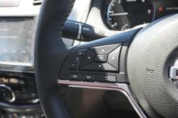 2024 Nissan Navara ST-X