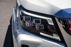 2024 Nissan Navara ST-X