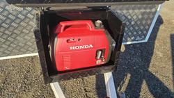 2025 Mcneill 6 Berth Dog Trailer