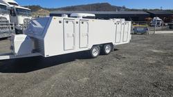 2025 McNeill 8 Berth Dog Trailer