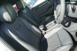 2025 Volkswagen Tayron 195TSI R-Line