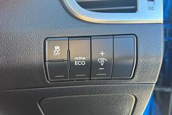 2016 Hyundai
                i30 Active X