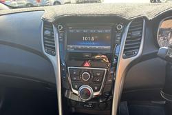 2016 Hyundai
                i30 Active X