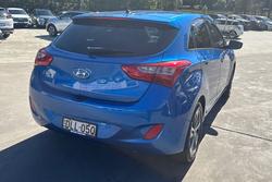 2016 Hyundai
                i30 Active X