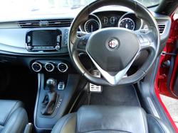 2015 Alfa Romeo Giulietta Distinctive Series 1 Alfa Red