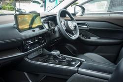 2024 Nissan X-TRAIL ST-L