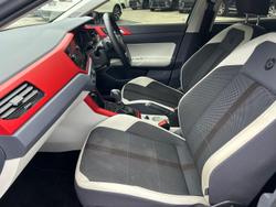 2018 Volkswagen Polo beats