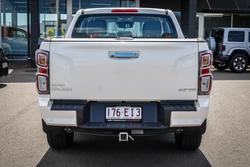 2022 Isuzu D-MAX LS-M