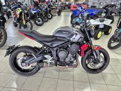 Triumph Trident 660
