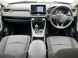 2021 Toyota
                RAV4 GXL