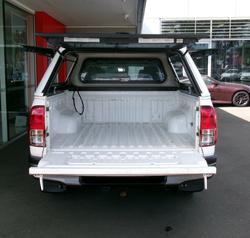 2018 Toyota Hilux SR