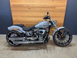 Harley-Davidson FXBR Breakout (117)