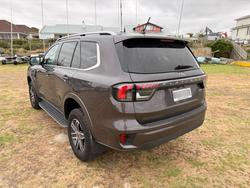 2024 Ford Everest Platinum