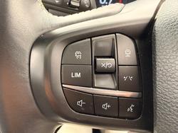 2024 Ford Everest Platinum