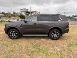 2024 Ford Everest Platinum