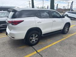 2022 Toyota Fortuner GX