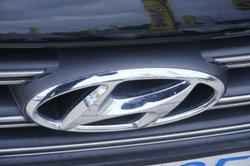 2016 Hyundai
Elantra SR Turbo