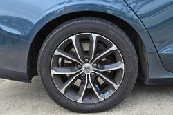 2019 Volvo V60 T5 Momentum