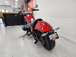 2022 BMW Motorrad R 18 Red