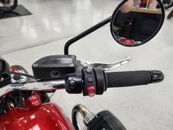 2022 BMW Motorrad R 18 Red