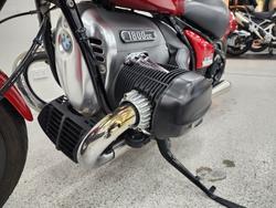 2022 BMW Motorrad R 18 Red