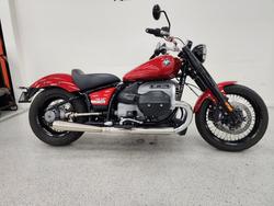 2022 BMW Motorrad R 18 Red