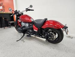 2022 BMW Motorrad R 18 Red