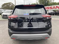 2025 Nissan X-TRAIL ST