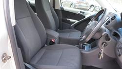 2010 Volkswagen Tiguan 103TDI 5N MY10 Four Wheel Drive Silver Leaf
