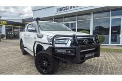 2021 Toyota
Hilux SR5