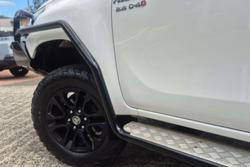 2021 Toyota
Hilux SR5