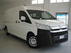 2022 Toyota Hiace
