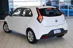 2024 MG
                MG3 Core