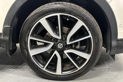 2015 Nissan QASHQAI Ti