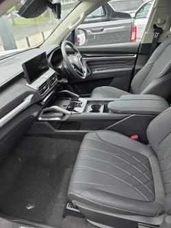 2025 LDV D90 Executive