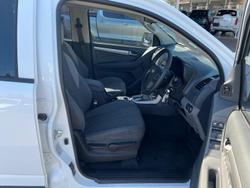 2016 Holden
                Colorado LS-X