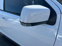 2016 Holden
                Colorado LS-X