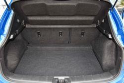 2018 Nissan
                QASHQAI ST