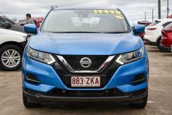 2018 Nissan
                QASHQAI ST