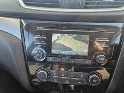 2016 Nissan X-TRAIL ST