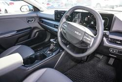 2024 Kia
                K4 Sport+