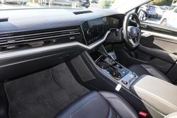 2020 Volkswagen Touareg 170TDI