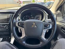 2016 Mitsubishi Pajero Sport GLS QE MY16 4X4 Dual Range Titanium