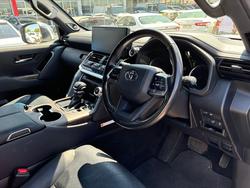 2022 Toyota LANDCRUISER LC300 3.3L V6 DSL Sahara 7 Seats 5E55190 001