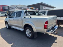 2011 Toyota Hilux HILUX 4x4 3.0L T/D D/C M/T SR5 1R61250 001