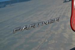 2025 Peugeot Partner Pro