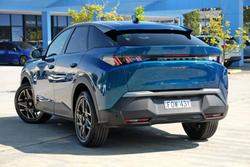 2025 Peugeot 3008 Allure Hybrid