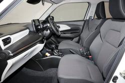 2025 Suzuki Swift Hybrid GLX