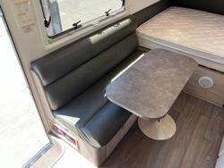 2017 Jayco Aventurer 13.43-2