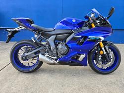 Yamaha YZF-R7LA